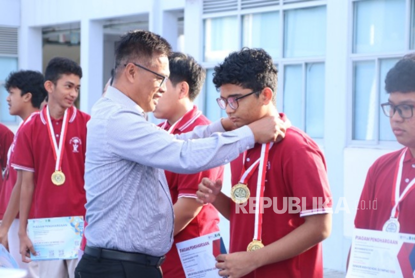 Attachment for Sekolah Garuda Transformasi, SMA Fatih Bilingual School Tingkatkan Pendidikan Global